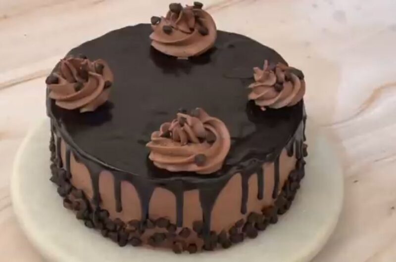 Delicious  Chocolate Cake