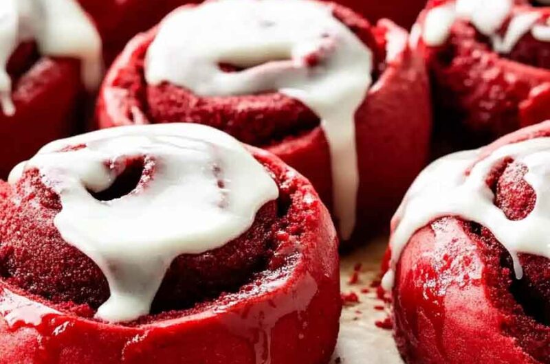 Red Velvet Cinnamon Rolls