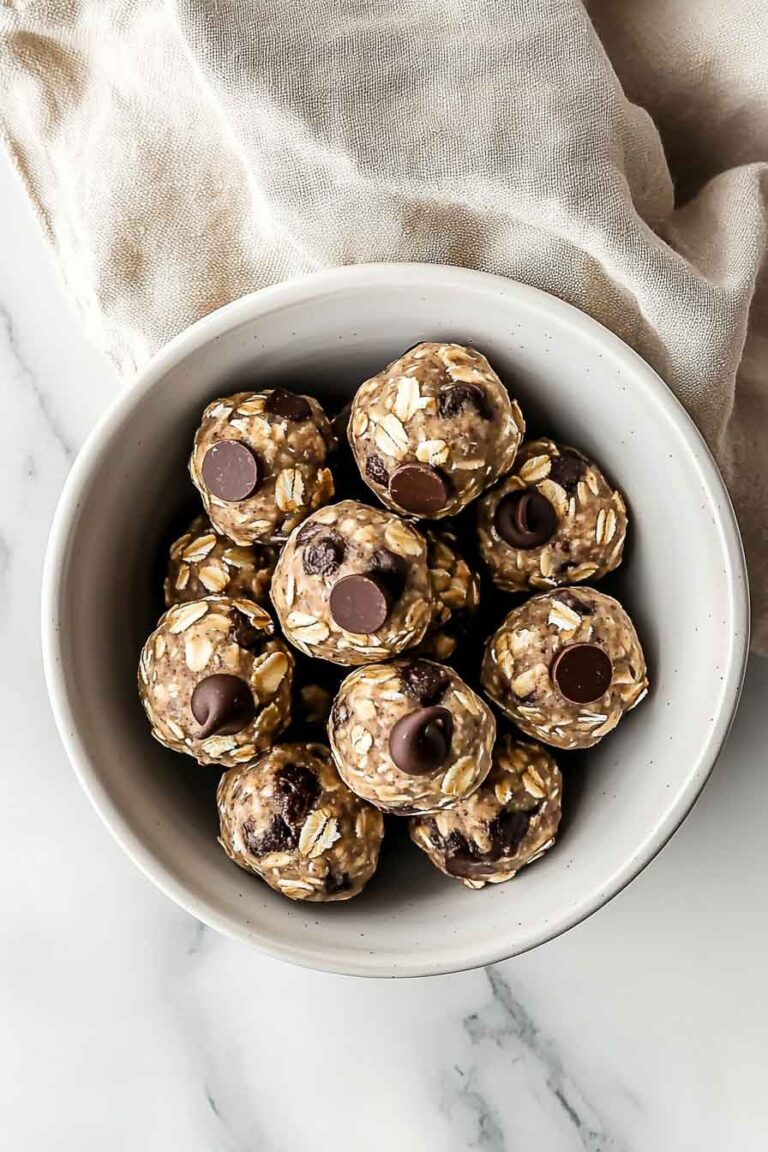 No Bake Oatmeal Chocolate Chip Protein Balls