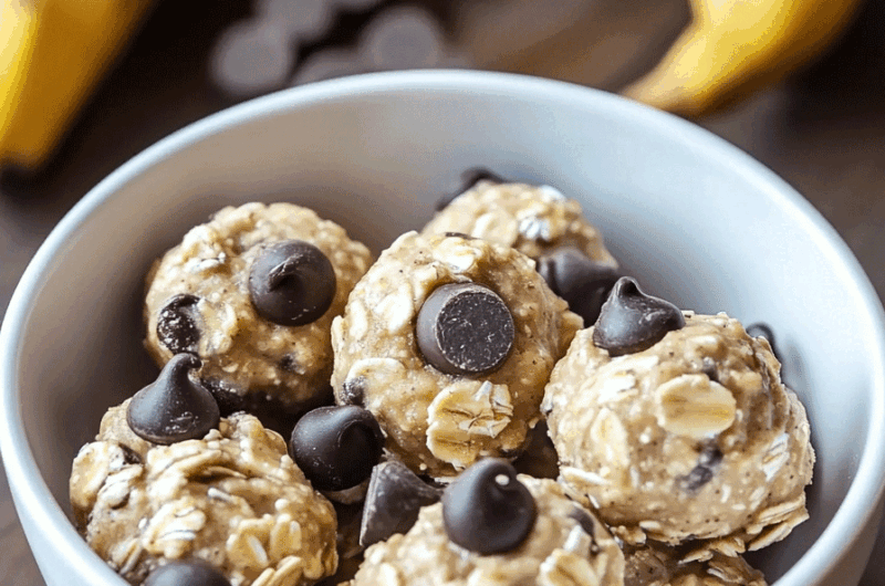 Peanut Butter Banana Chocolate Chip Energy Bites