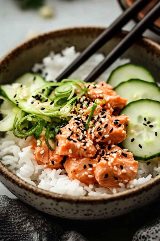 How to Make Tuna Rice Bowls