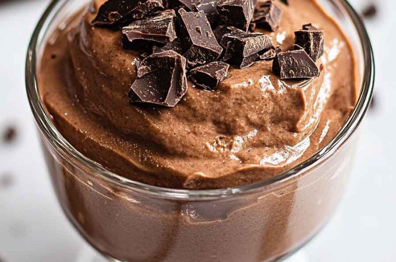 Easy 2 Ingredient Chocolate Mousse